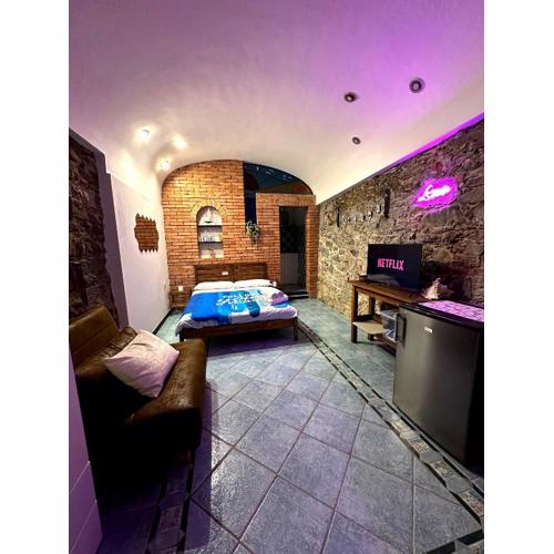 Central Stone Studio near the Sea in Cinque Terre