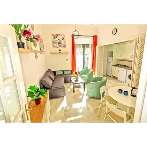 Central & Style - Bars and Restaurants all around Apartment