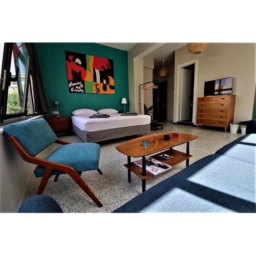 Central urban studio A