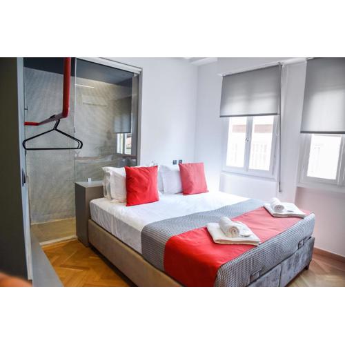 CentraL44 LoL RooM-Ermou Street