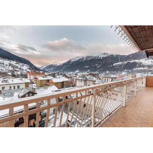 Centre of Old Town, Fully Renovated, Amazing Views & Car Park