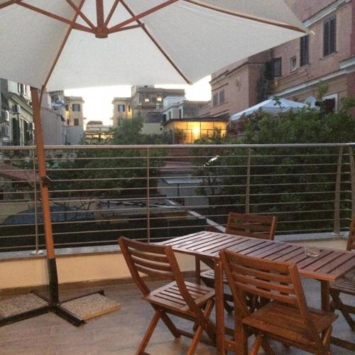 Centro storico, nuovo con terrazzo