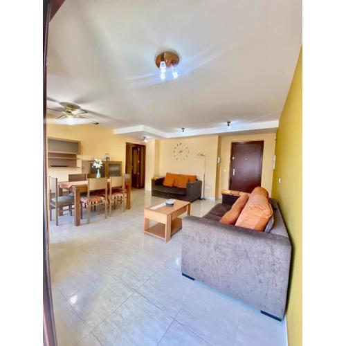 Cerç Amplio apartamento en el centro