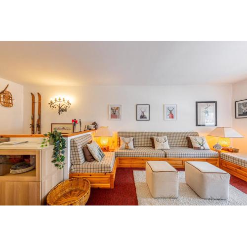 Cervinia ski escape with Plateau Rosa view and garage