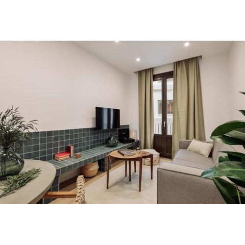 Cetara - 2 bedrooms, balcony and terrace in Ciutat Vella
