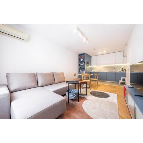 Chaika Apartment