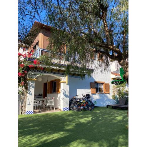 CHALET CON JARDÍN en Puerto Rey