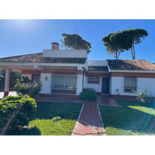 Chalet Independiente Pango Vistahermosa