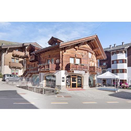 Chalet Picchio Quadrilocale