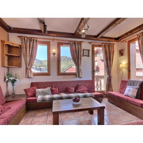 Chalet pour 11 personnes au pied des pistes à La Plagne, avec garage et balcons - FR-1-455-202