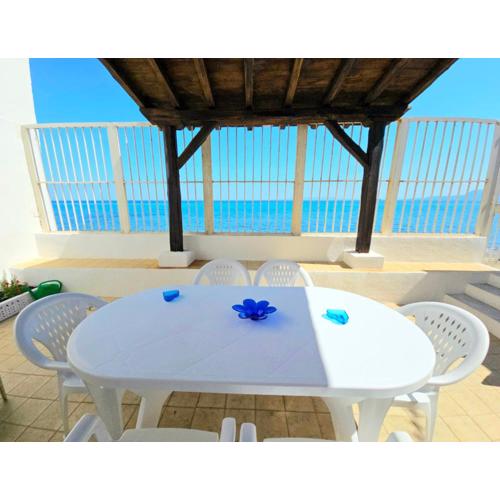 Chalet Tiziana ~ Una veranda sul mare ~