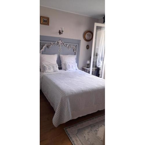 Chambre indépendante à 100m des plages