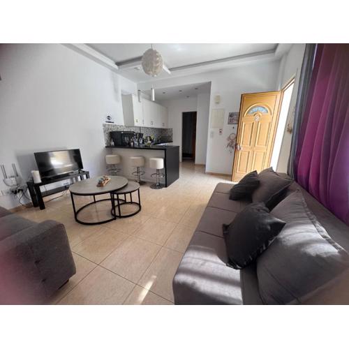 Charalambous Apartment