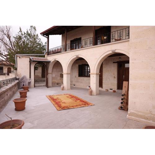 Chardonnay Suites Hotel
