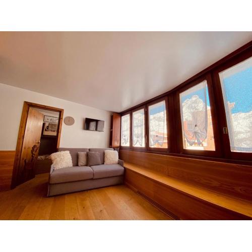 Charlotte Lodge Cervinia