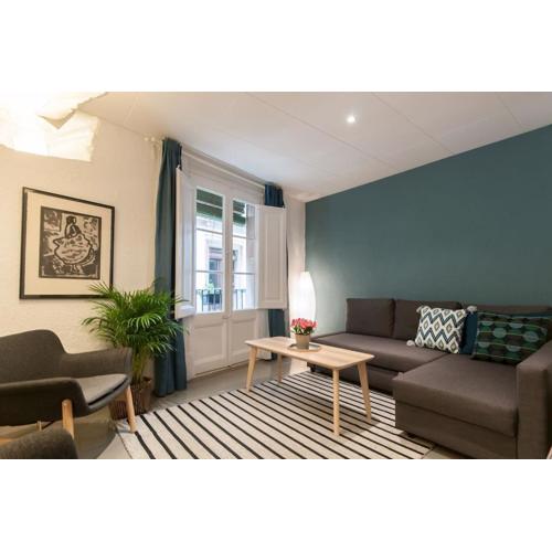 Charm and Privacy in Gothic Quarter - Central Apt By MyRentalHost