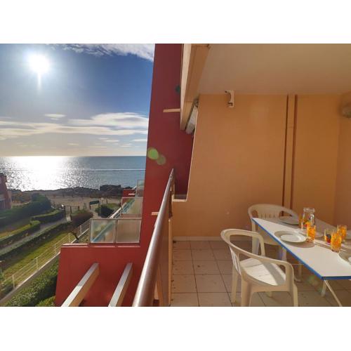 Charmant 2 pièces avec terrasse, piscine et accès direct à la plage à Sète - FR-1-472A-304