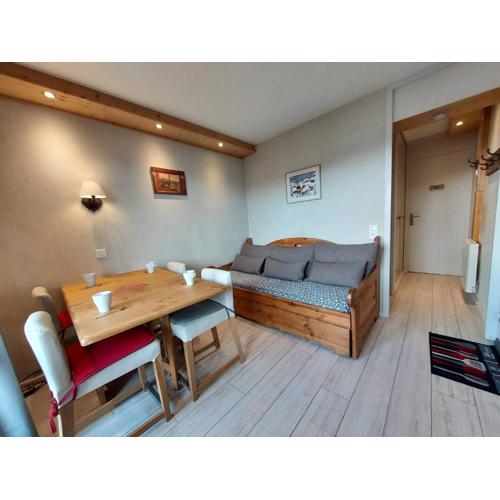 Charmant 2P 4 pers, quartier central, proche commodités et pistes - FR-1-353-133