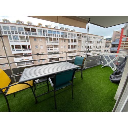 Charmant 3 pièces à Sète avec climatisation et parking - FR-1-338-601