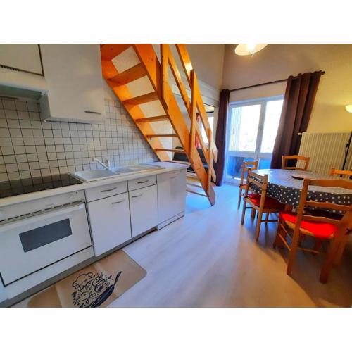 Charmant duplex 6 pers. au pied des pistes avec balcon et mezzanine - Les Menuires - FR-1-452-119