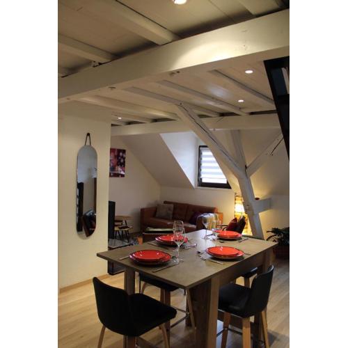 Charmant duplex privatisé, climatisé, 2 chambres