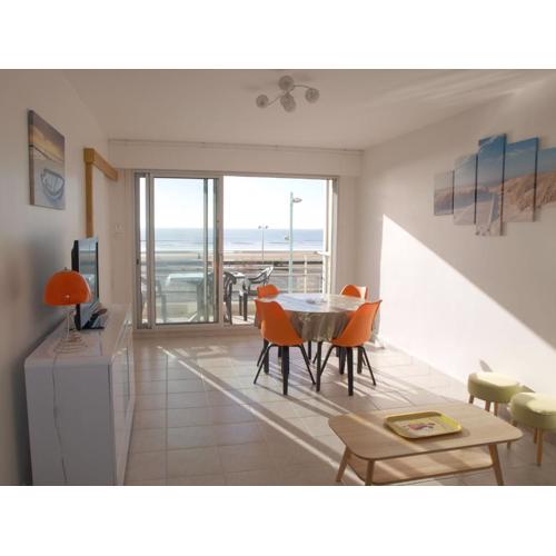 Charmant T2 rénové avec balcon et vue mer à Saint Jean de Monts - FR-1-323-319
