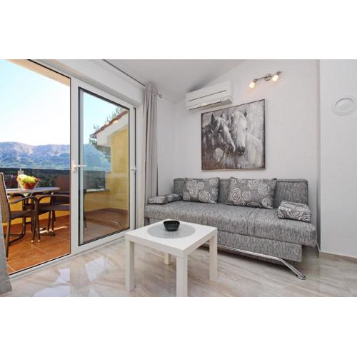 Charmantes Appartement in Baška mit Eigenem Balkon