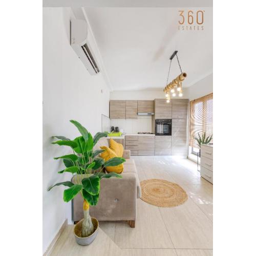 Charming 1BR APT with amazing sea views just steps away by 360 Estates