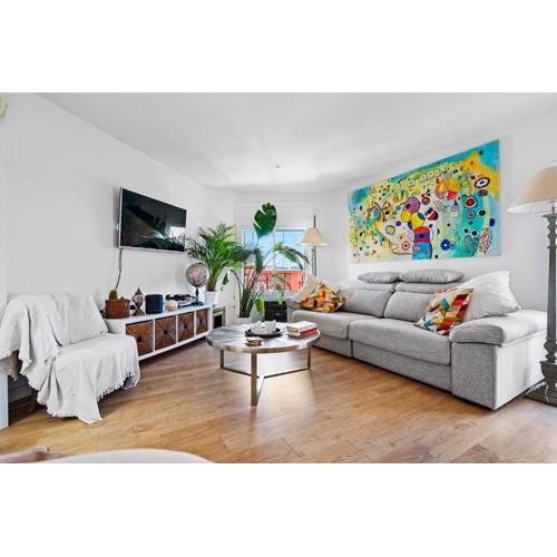 Charming 1br With Terrace Near El Carmel