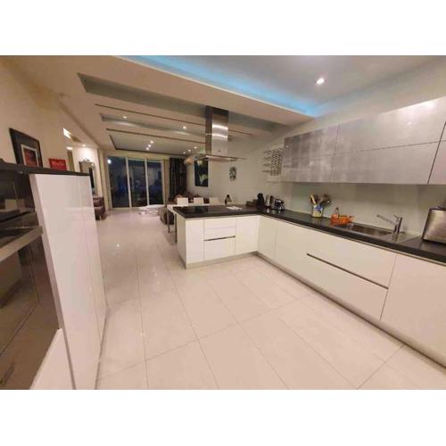 Charming 2-bedroom 2 bath apartment - Sliema
