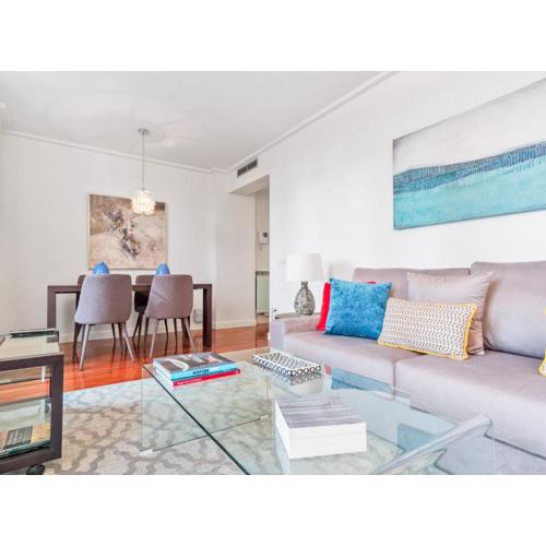 Charming 2-Bedroom Apartment in Retiro Perfect Madrid Location