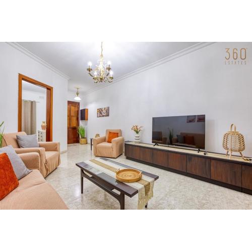 Charming 3BR Maisonette with private Backyard & AC by 360 Estates