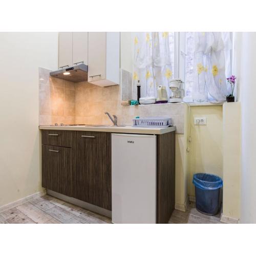 Charming and Historic Old Town Apartments - One Bedroom Apartment