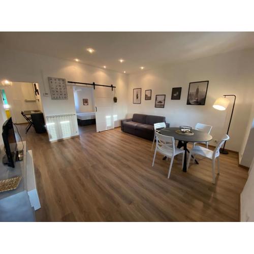 Charming and relaxing Piazza Mazzini apartment