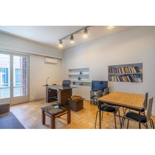 Charming and renovated flat in the heart of Athens