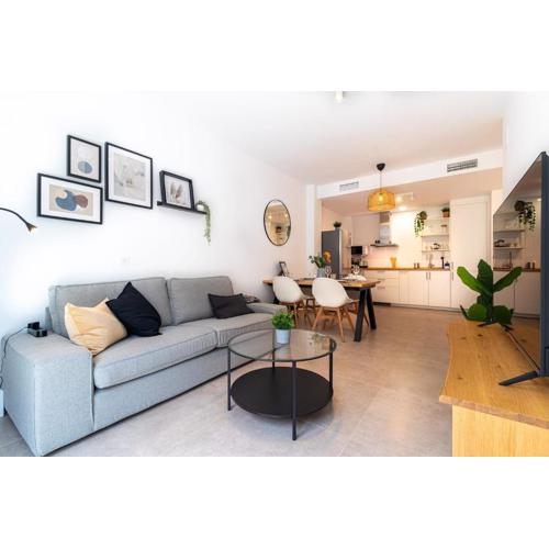 Charming Apartment In The Heart Of Mlaga