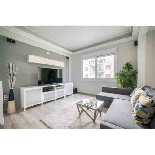 Charming Contemporary 2 bedroom apartment