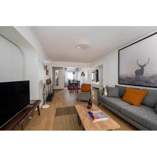 Charming Cozy 2bed1bath Shoreline Bebek! #95