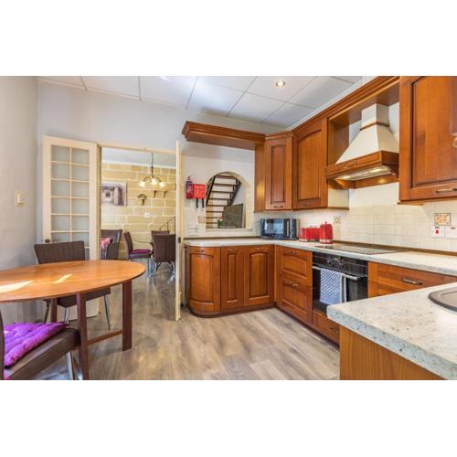 Charming Duplex Apartment in the centre of Sliema