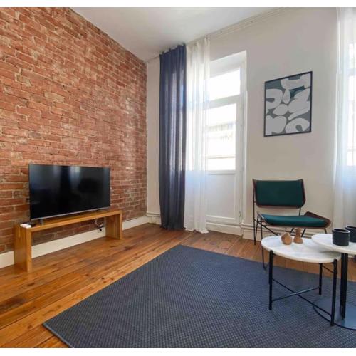Charming historical apartment in Galata