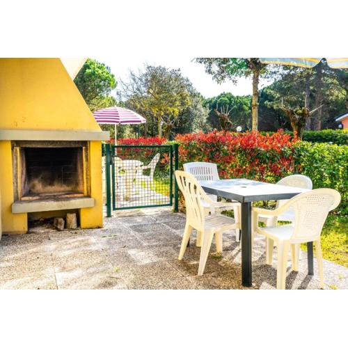 Charming house near the beach with pool