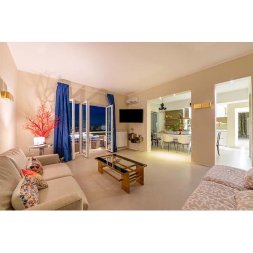 Charming luxury apartment: Sorrento center