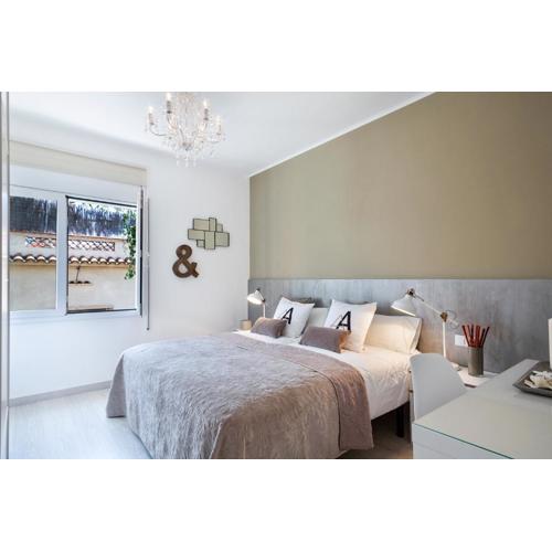 Charming & Quiet Park Guell Apartment