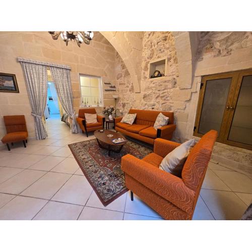Charming rustic getaway in Xaghra, Gozo.