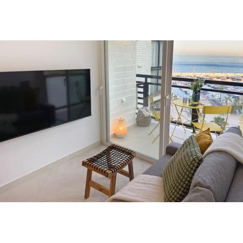 Charming Sea View Hideaway at Marbella\