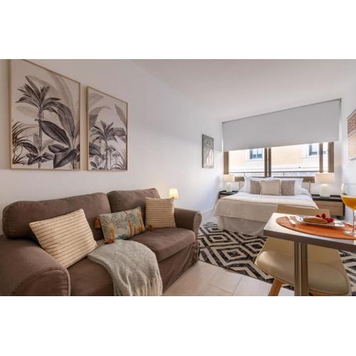 Charming Studio in Barrio Salamanca Perfect Madrid Getaway Villanueva III