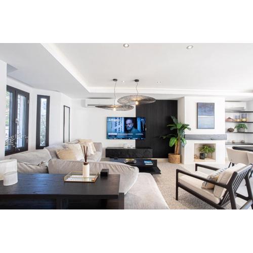 CHARMING townhouse/5BEDRS/front beach/PRIVATE POOL