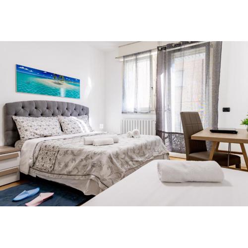 Charming Two Bedroom Apartment