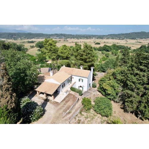 Charming Villa for nature lovers in Theotoky Estate Vineyard and olive mill