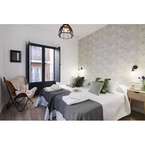 Chezmoihomes Central Ethnic style apartment
